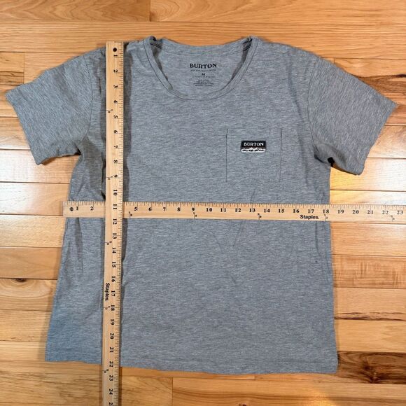 Burton Women's Classic Short Sleeve Pocket T-Shirt Size Medium - Picture 4 of 4